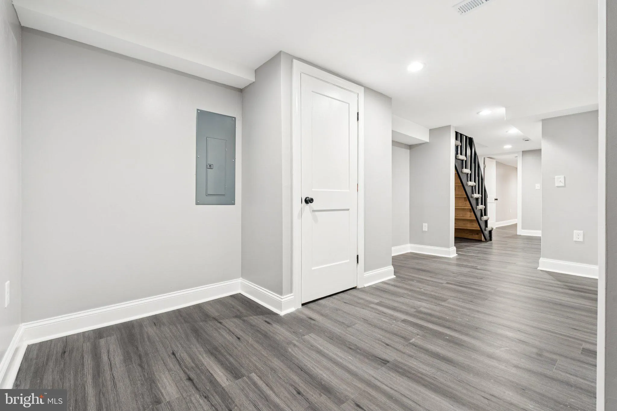 Baltimore, Maryland 21224, United States, 4 Bedrooms Bedrooms, ,3 BathroomsBathrooms,Residential,Pending,184914