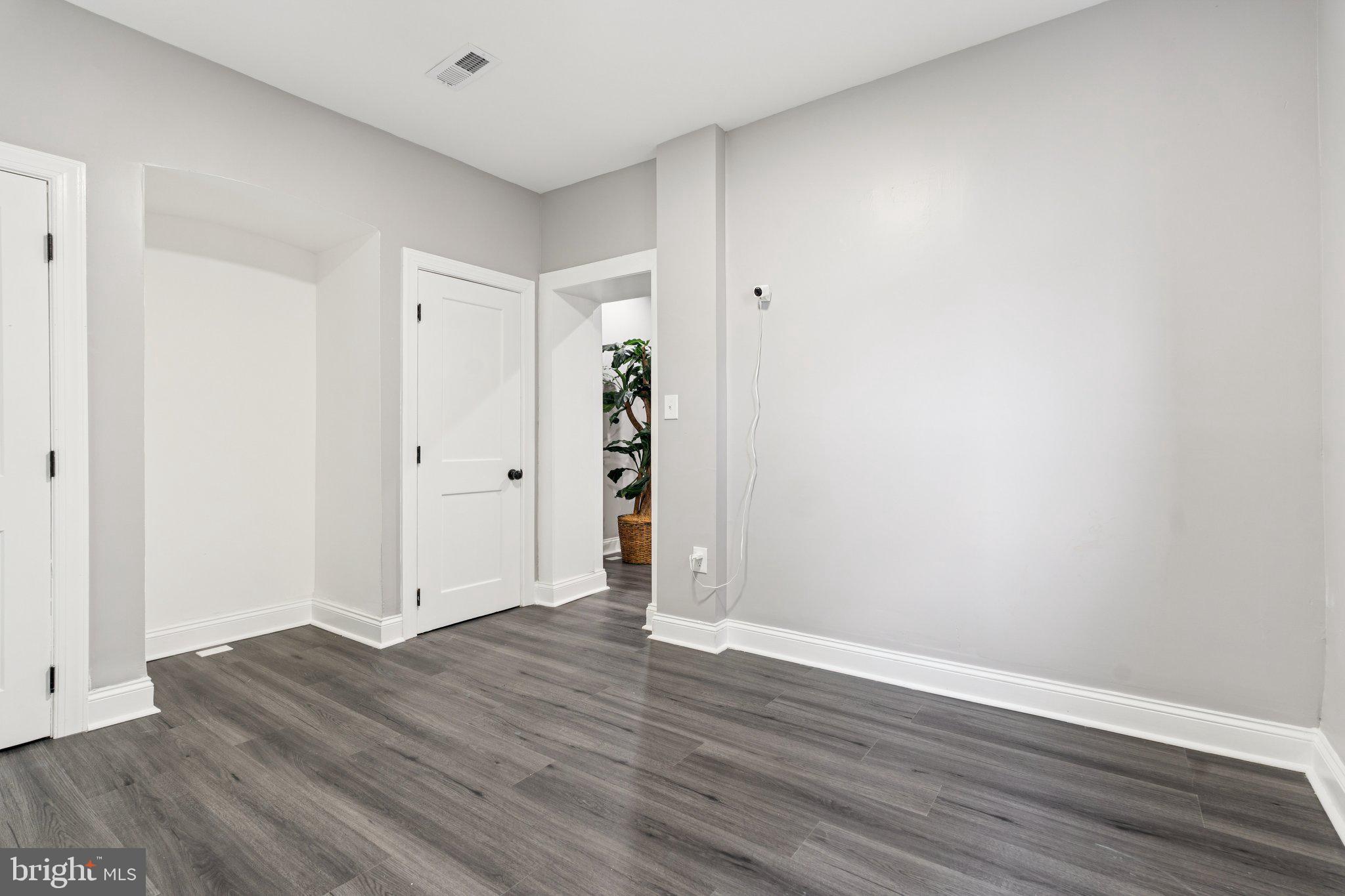 HIGHLANDTOWN - Residential