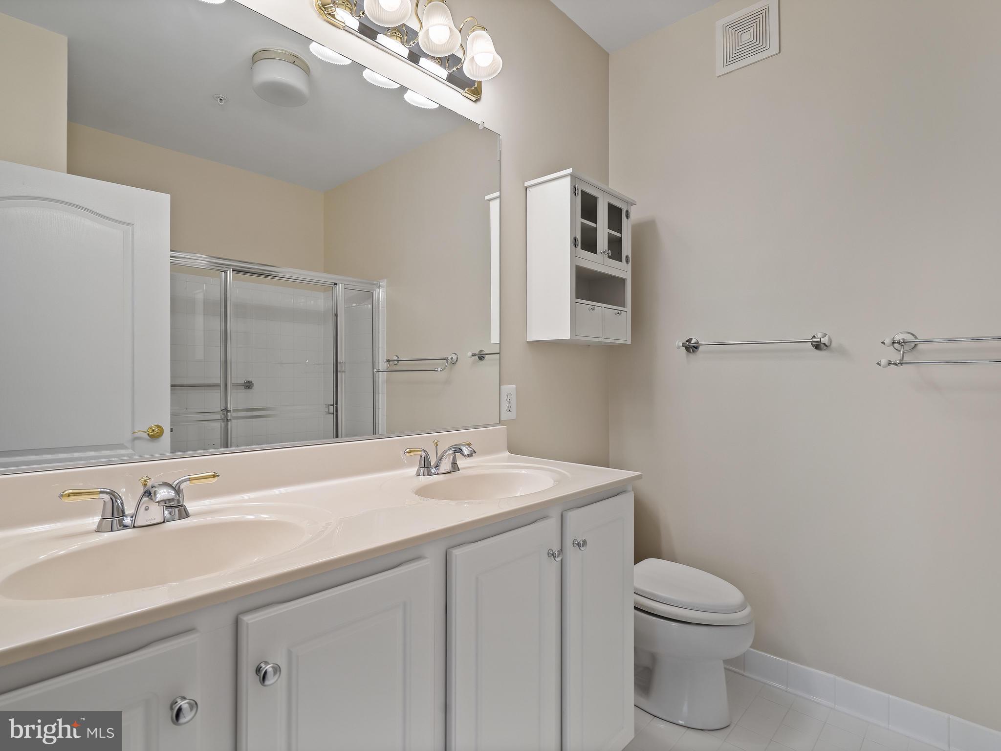 WAVERLY WOODS - Residential Lease