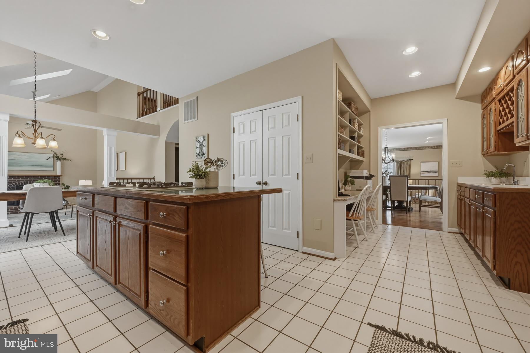 SHIPLEYS CHOICE - Residential