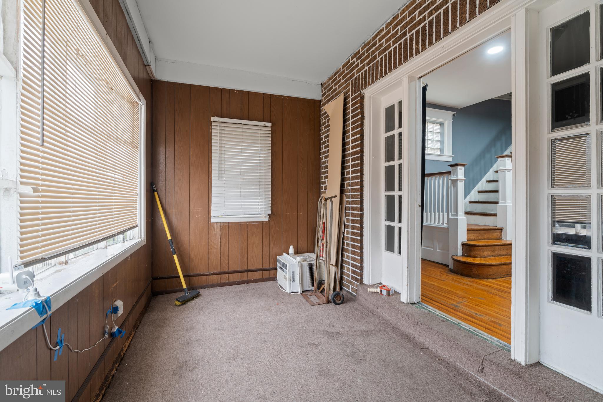 TACONY - Residential