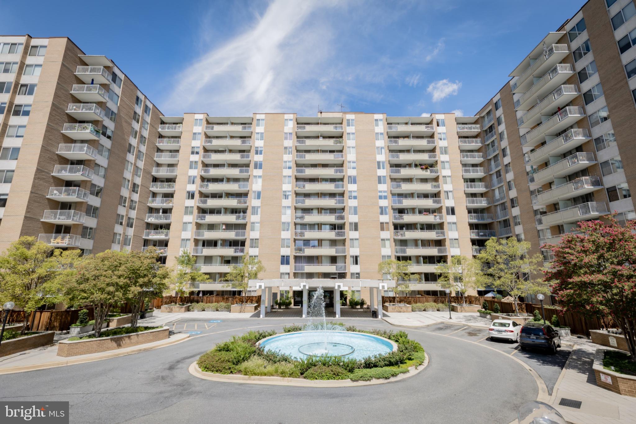 3001 VEAZEY TERRACE NW 1013