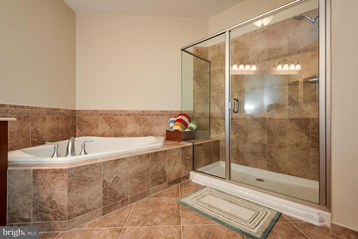 ANNAPOLIS TOWNE CENTRE - Residential