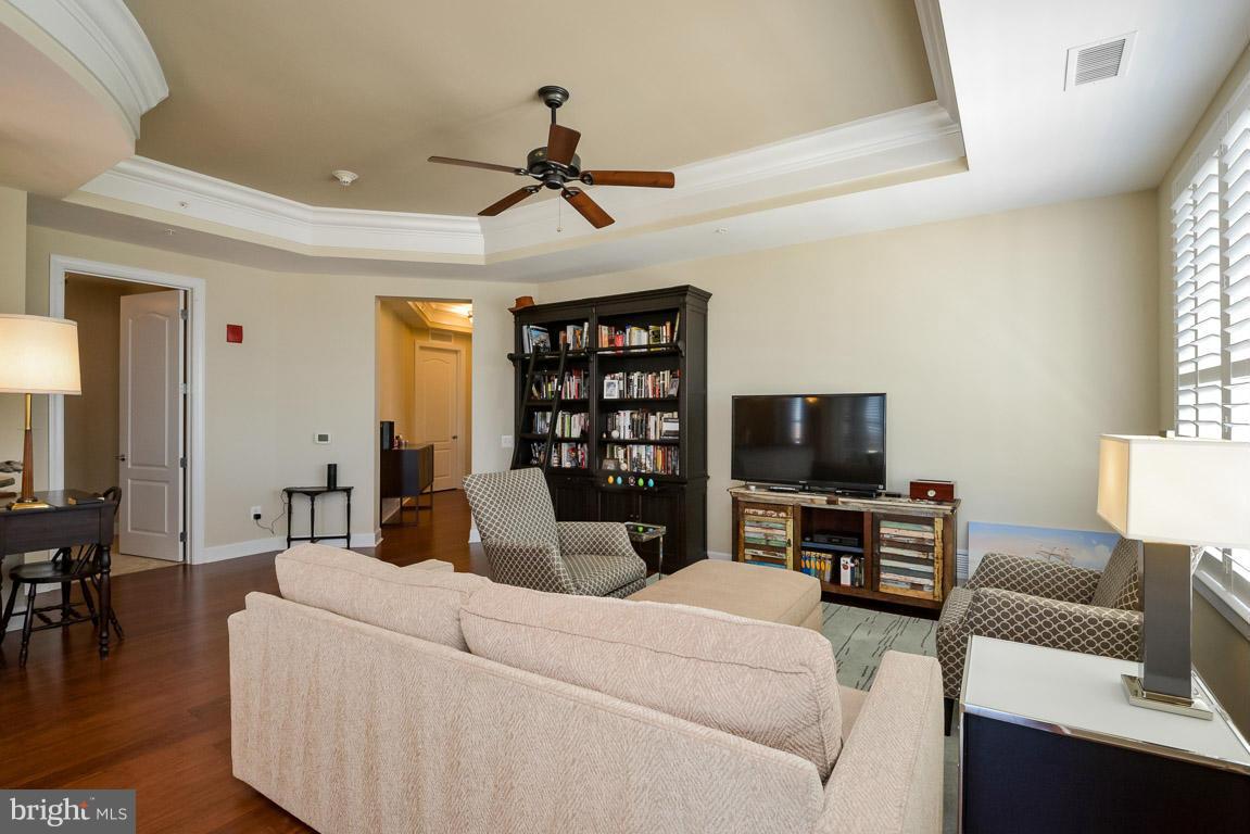 ANNAPOLIS TOWNE CENTRE - Residential