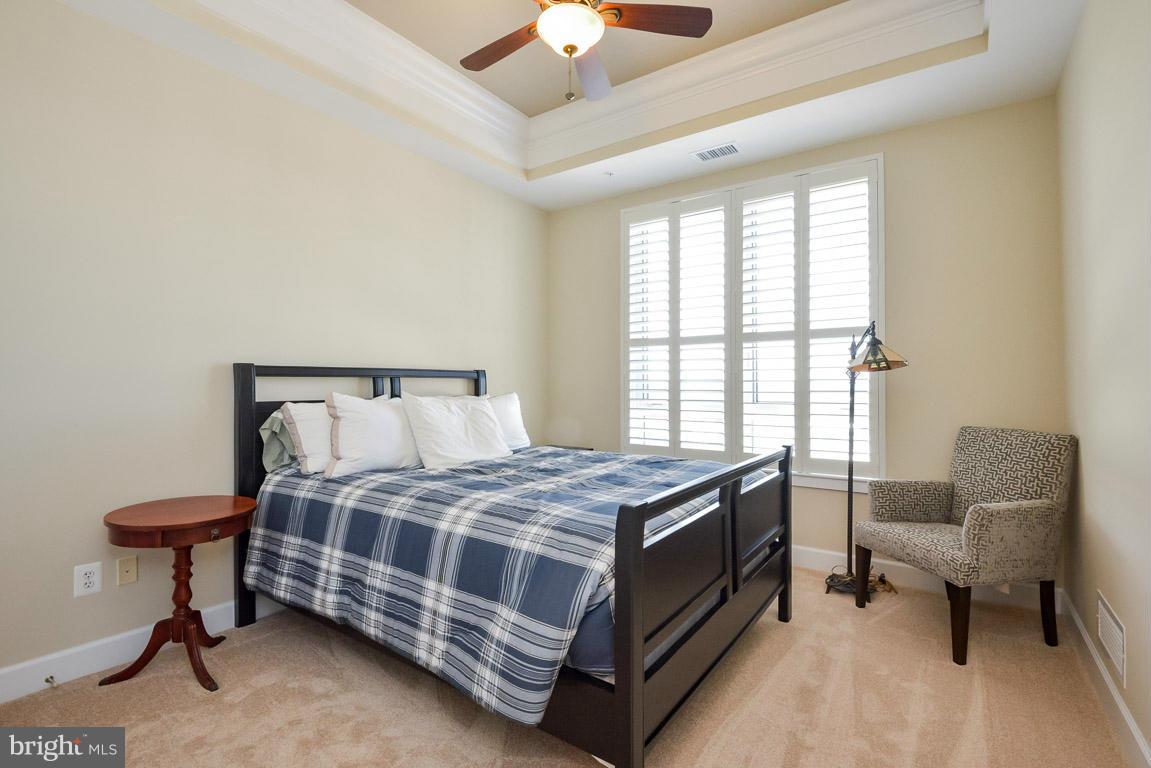 ANNAPOLIS TOWNE CENTRE - Residential