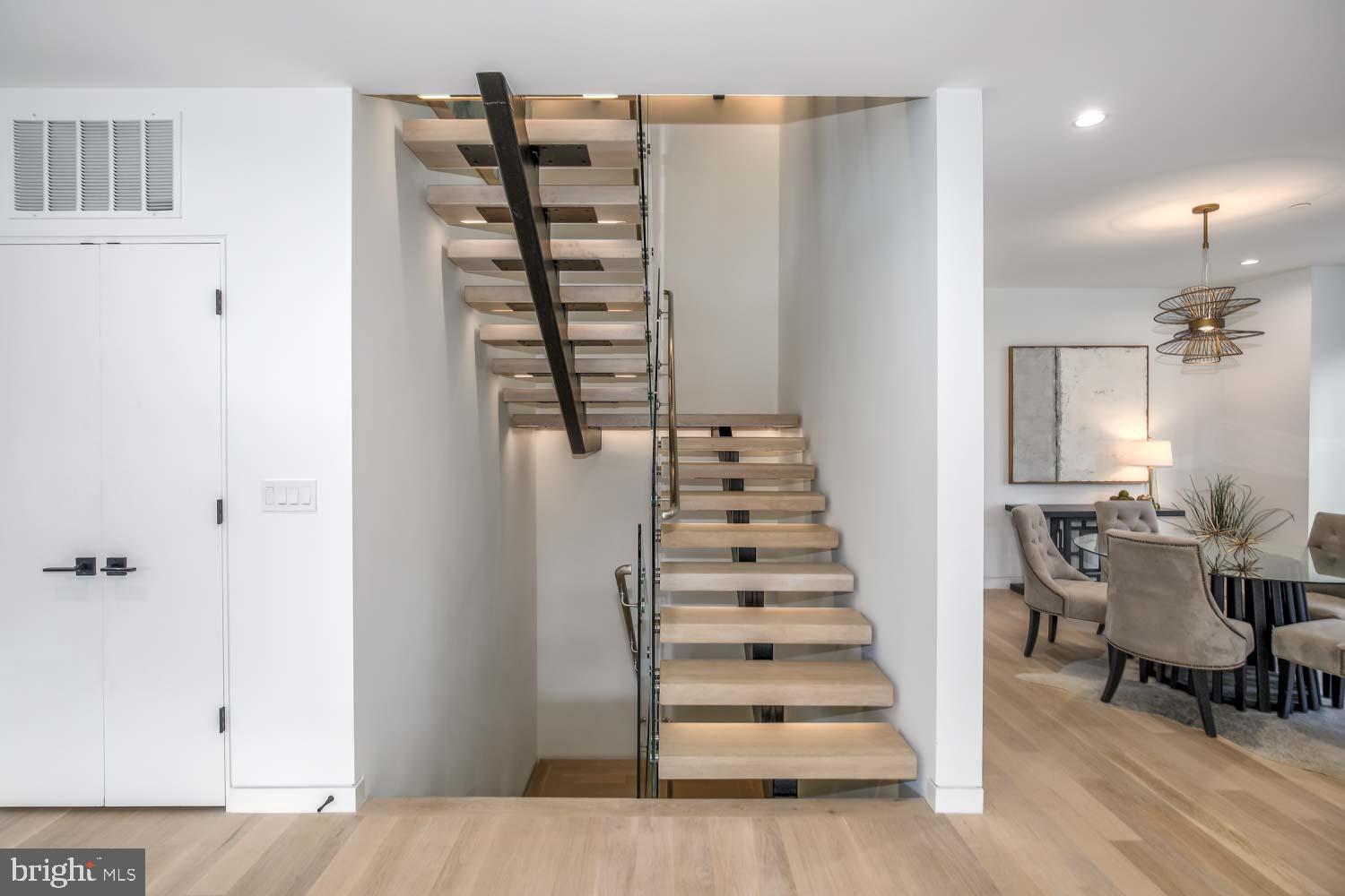 GLEN MAR PARK - Residential