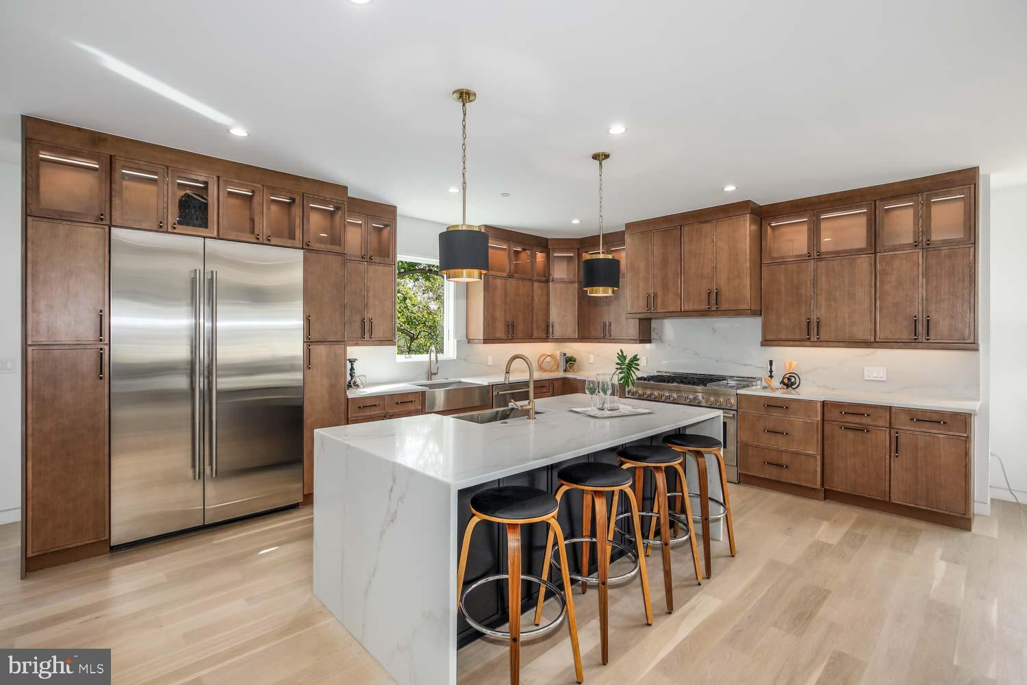 GLEN MAR PARK - Residential