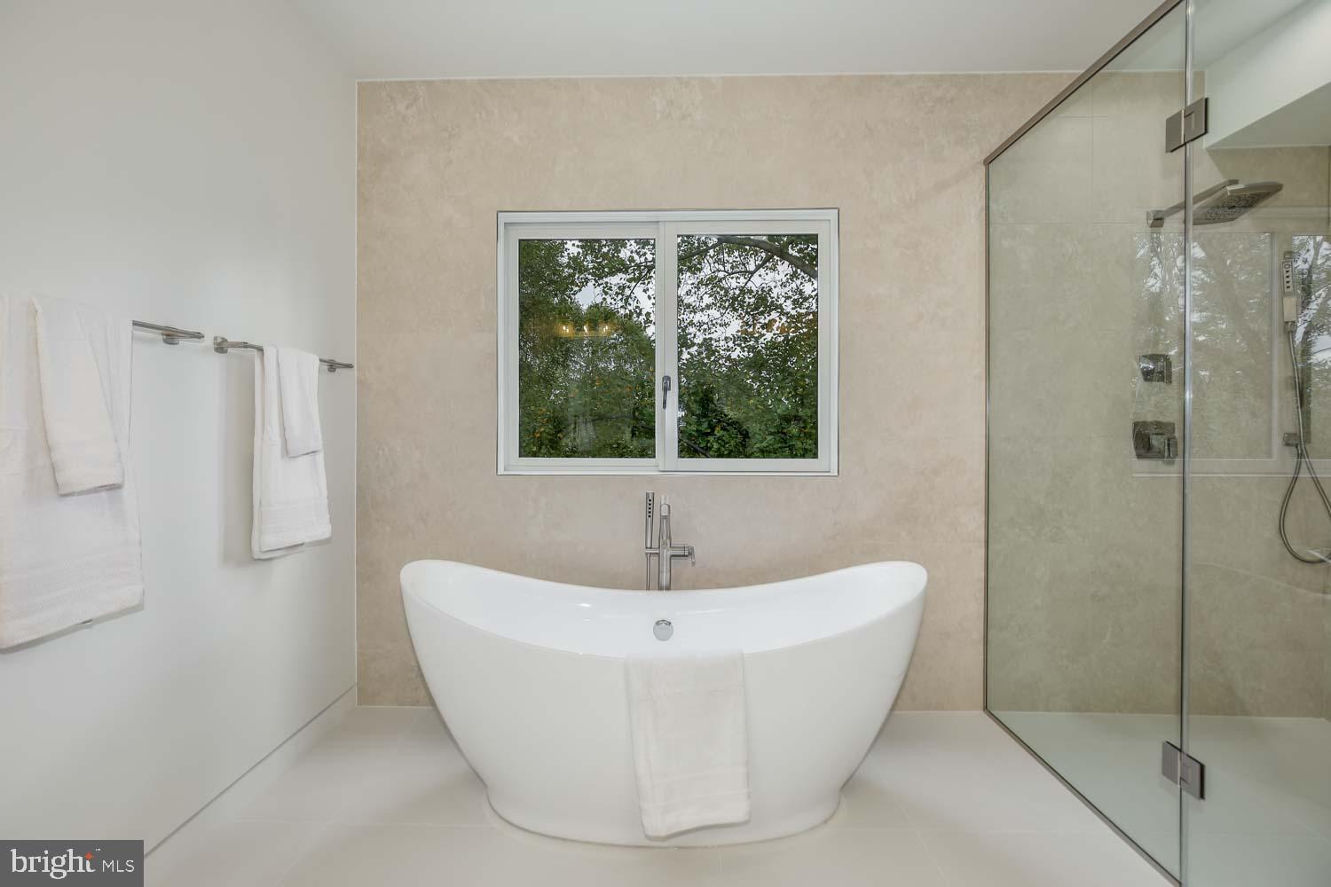 GLEN MAR PARK - Residential