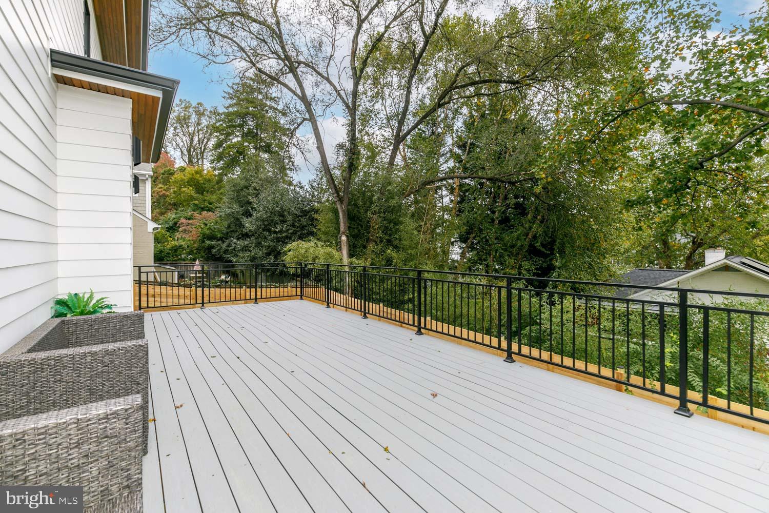 GLEN MAR PARK - Residential