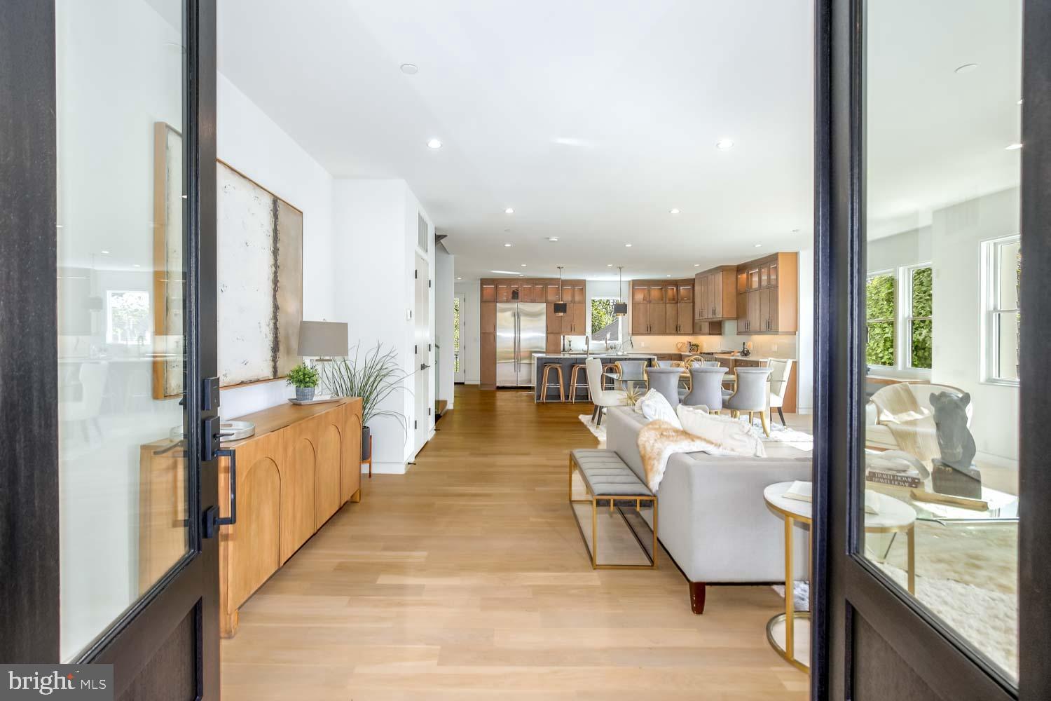 GLEN MAR PARK - Residential