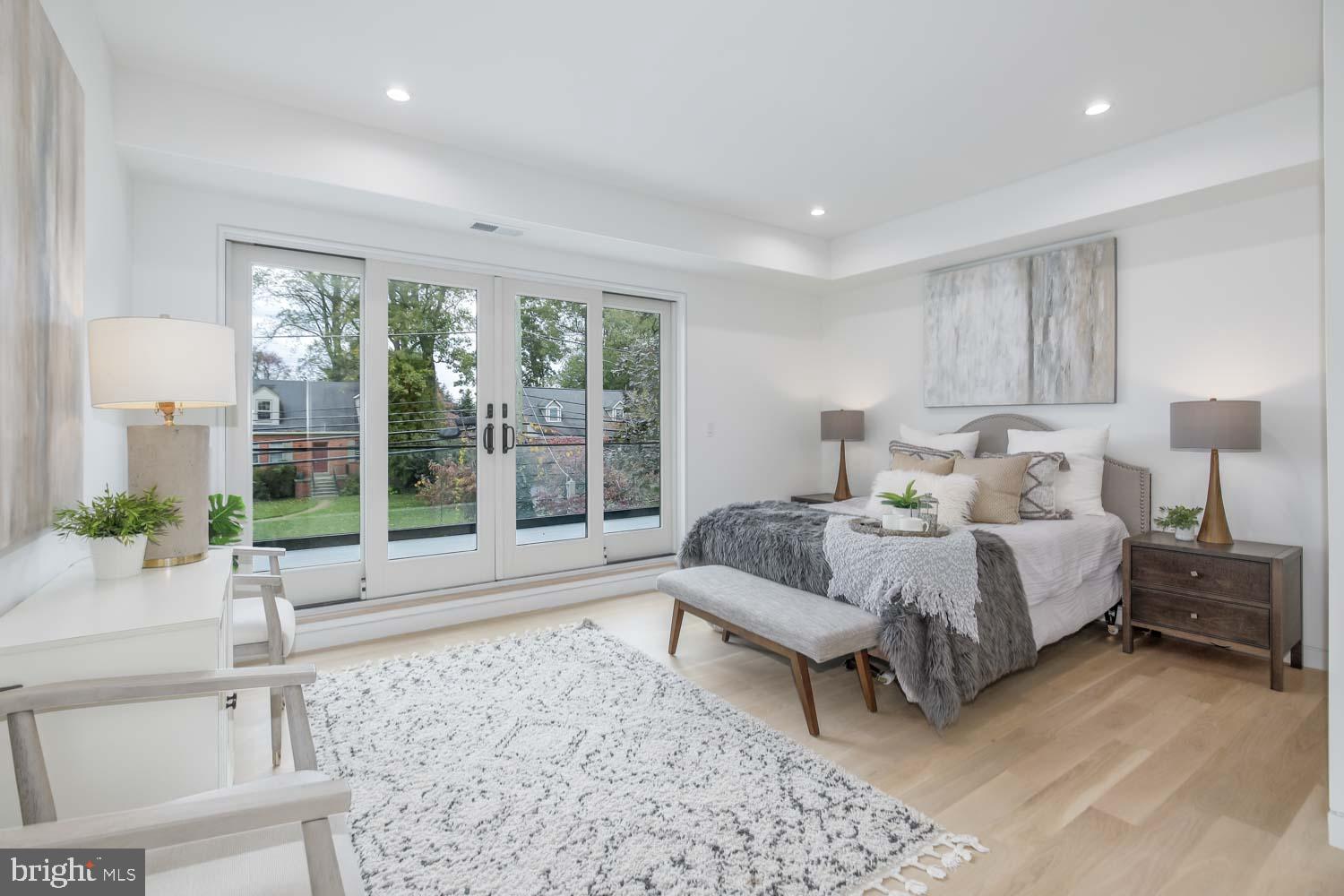 GLEN MAR PARK - Residential