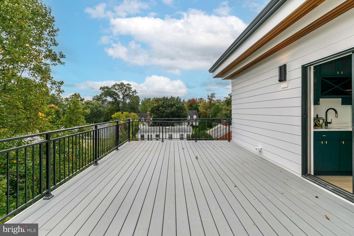 GLEN MAR PARK - Residential