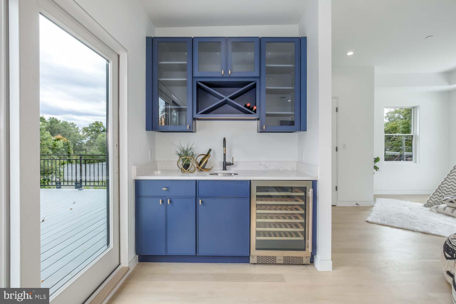 GLEN MAR PARK - Residential