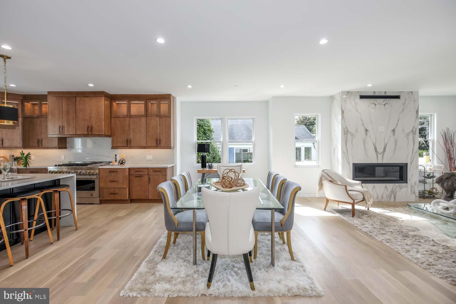 GLEN MAR PARK - Residential