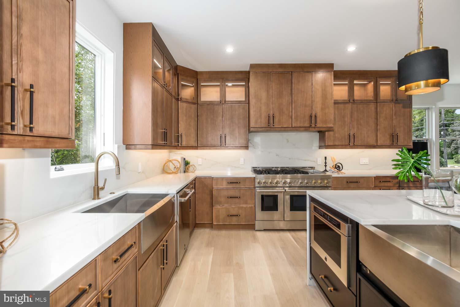 GLEN MAR PARK - Residential