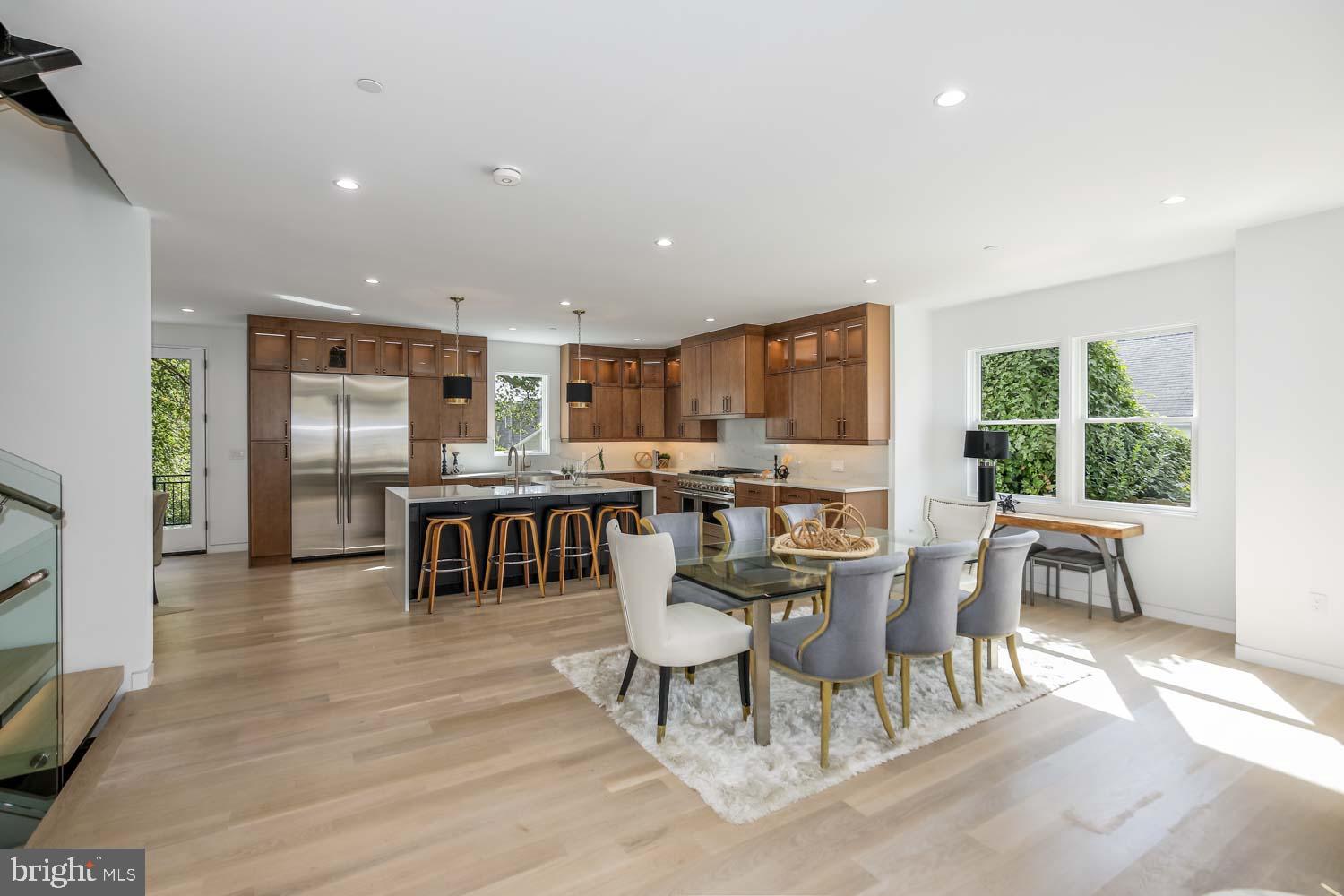 GLEN MAR PARK - Residential