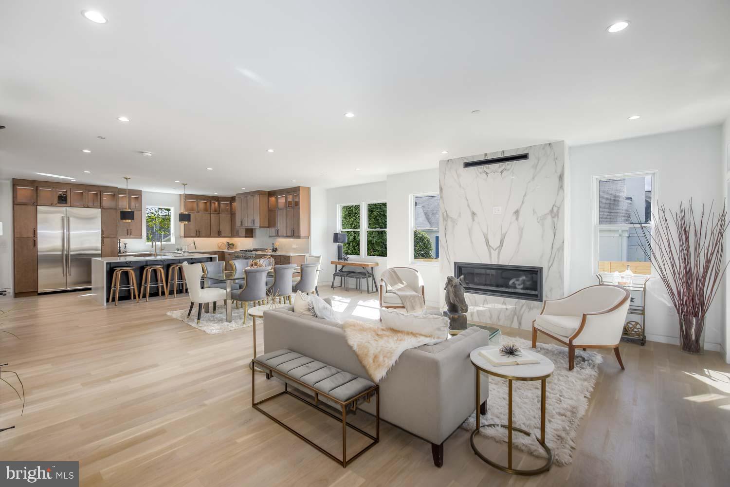 GLEN MAR PARK - Residential