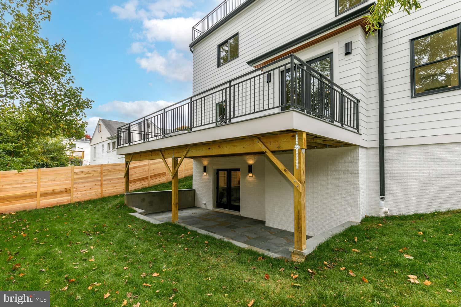 GLEN MAR PARK - Residential