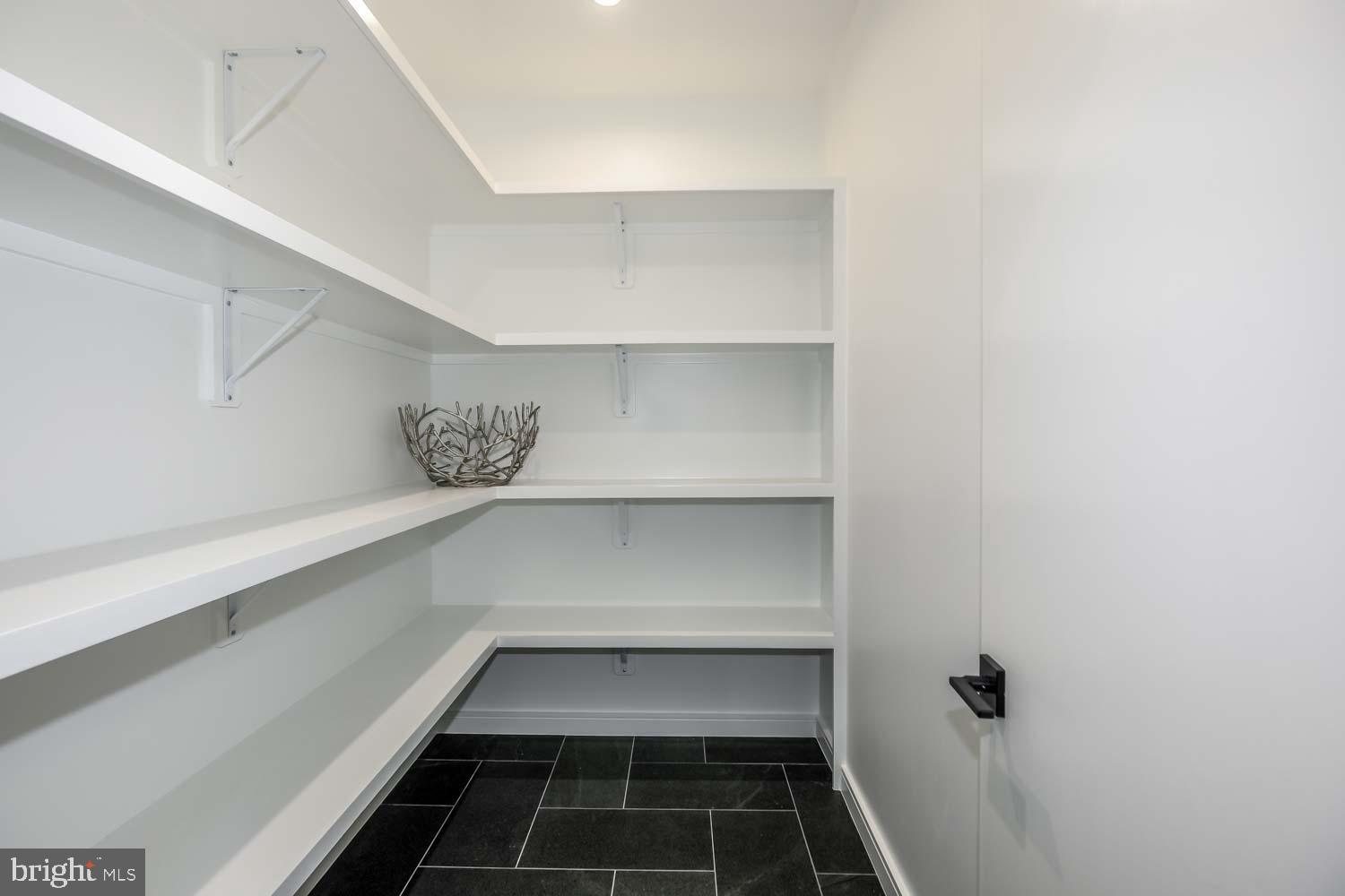 GLEN MAR PARK - Residential