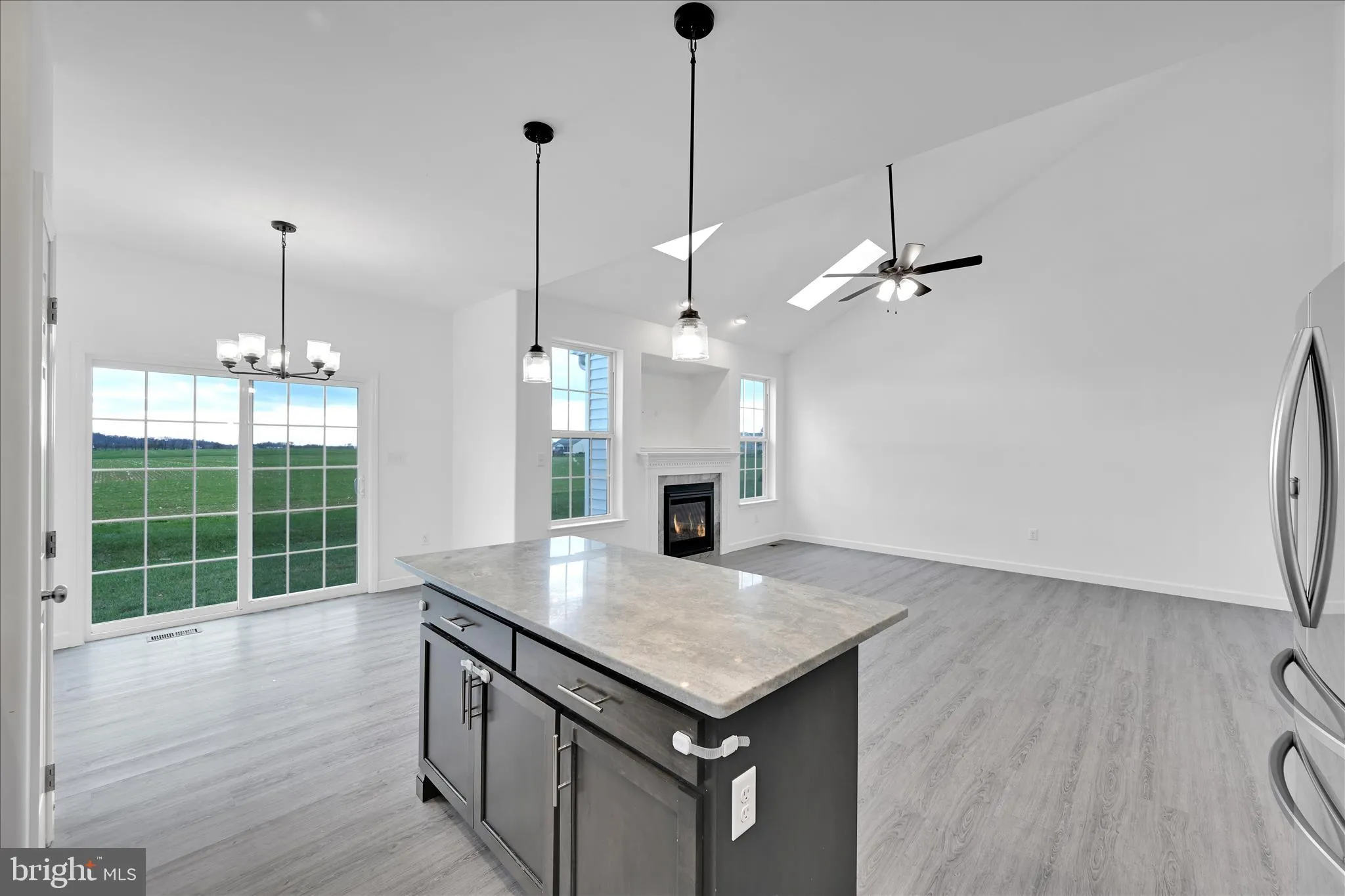 New Holland, Pennsylvania 17557, United States, 4 Bedrooms Bedrooms, ,3 BathroomsBathrooms,Residential,Coming Soon,242808