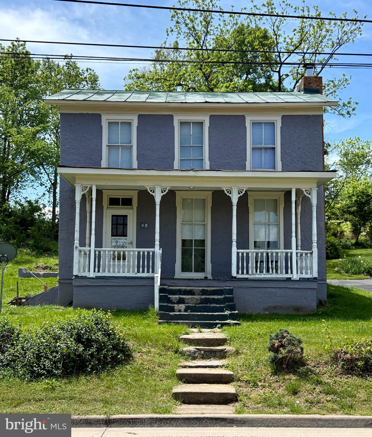 ROYAL VILLAGE - Residential