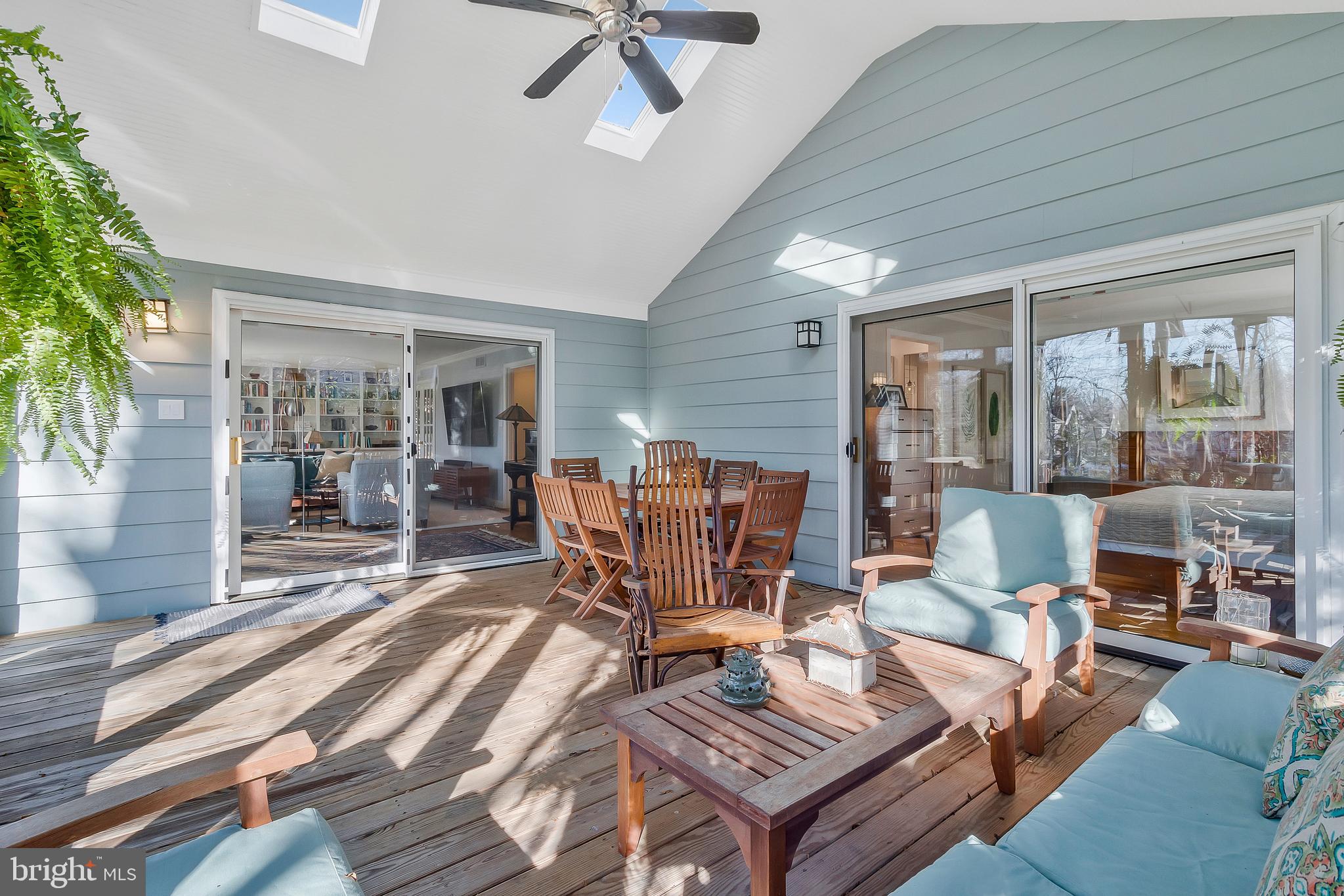 ROLLINGWOOD - Residential