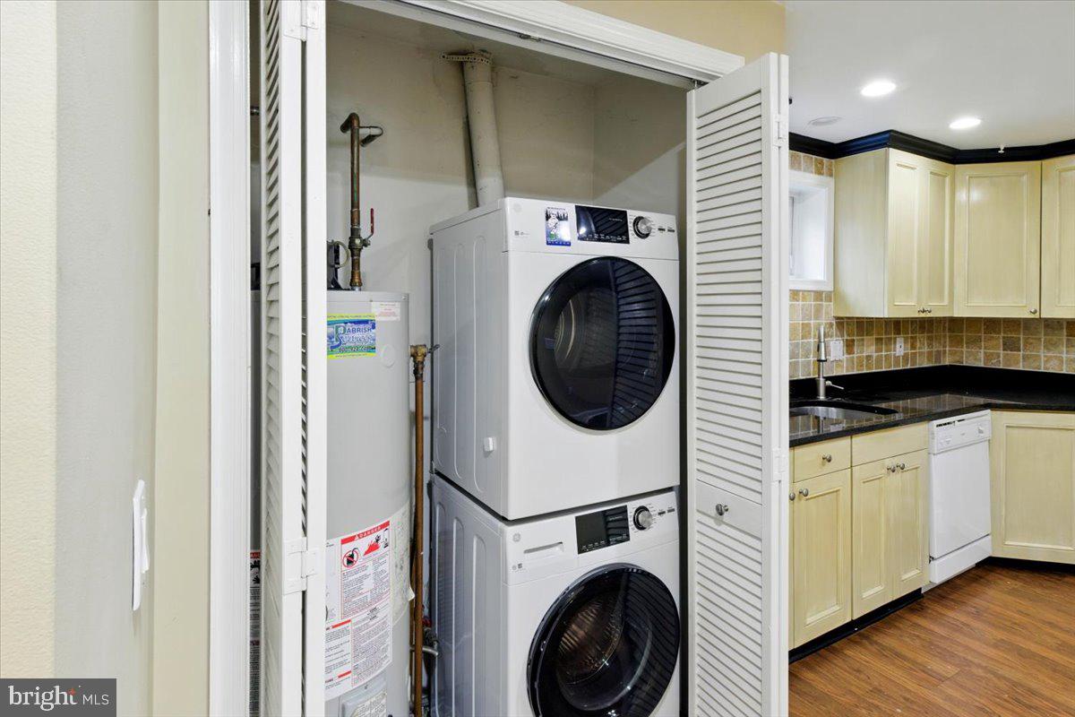 NAUCK - Residential Lease