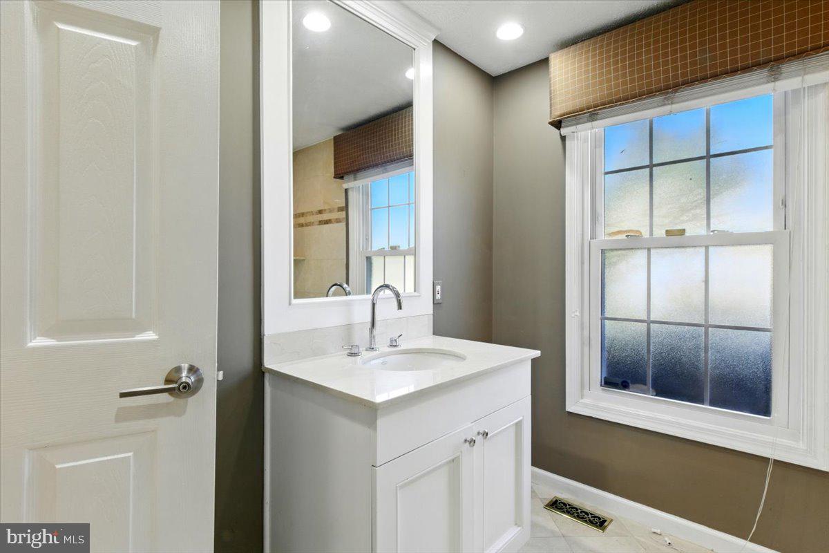 NAUCK - Residential Lease