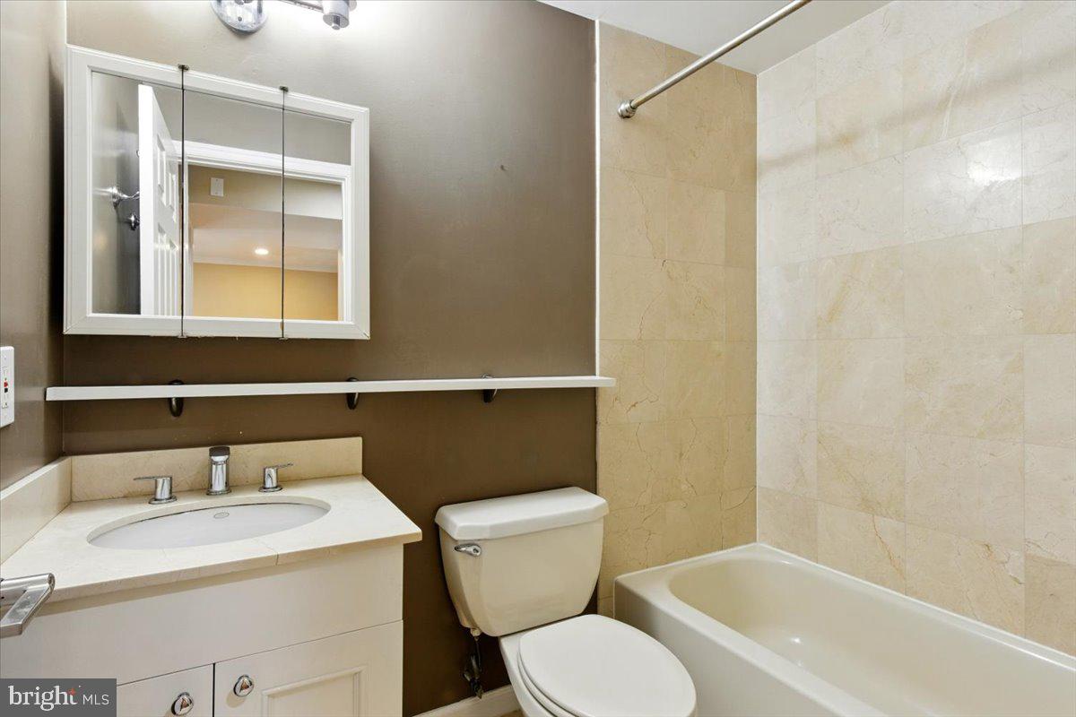 NAUCK - Residential Lease