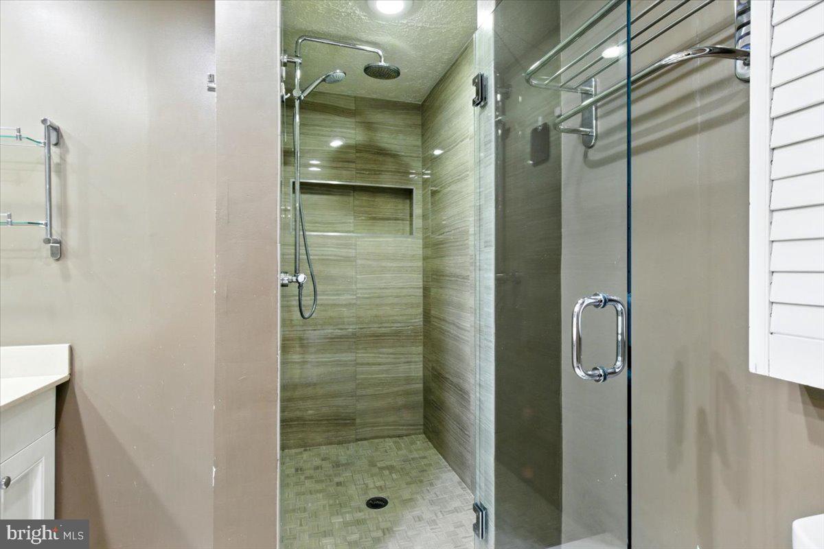 NAUCK - Residential Lease