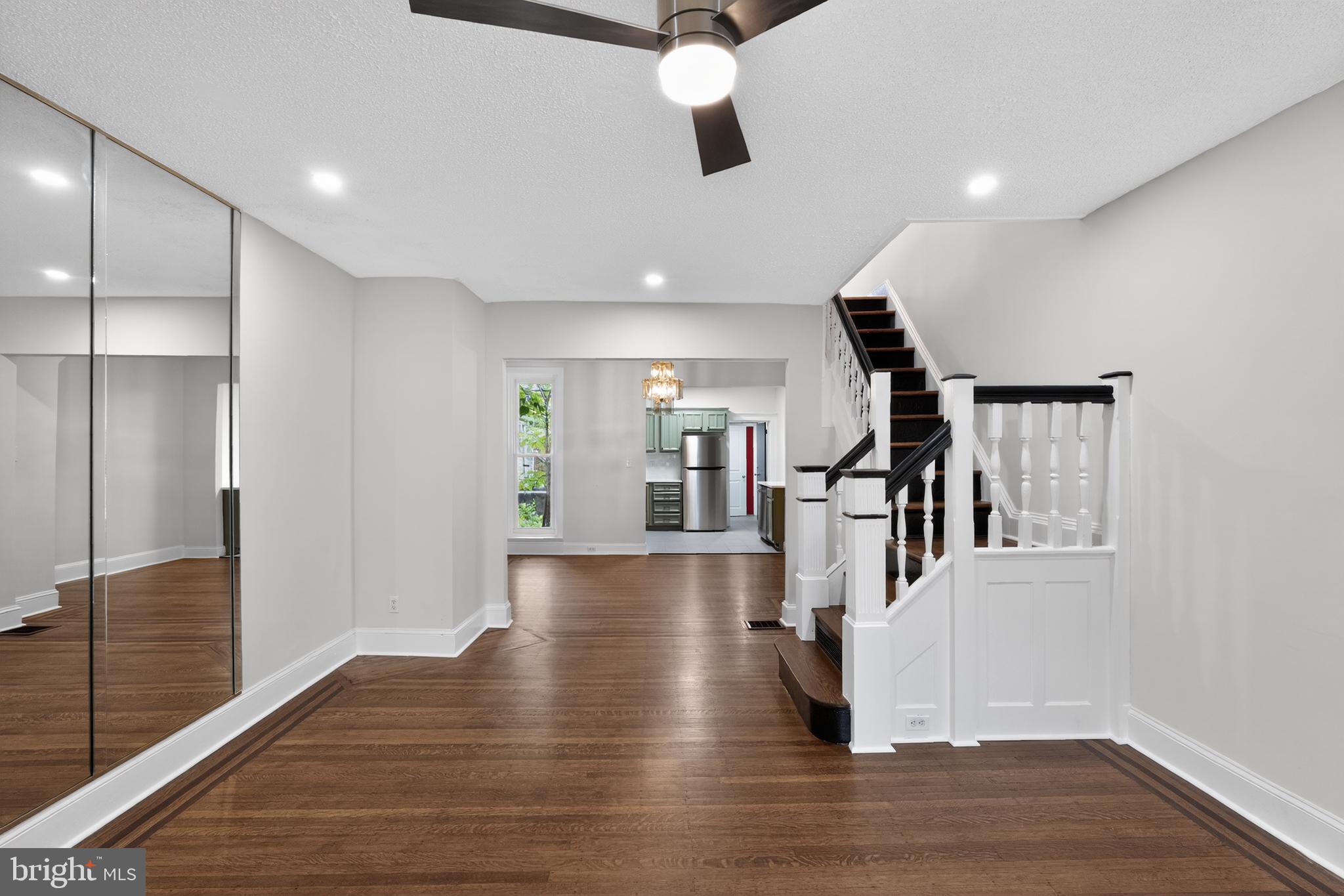 46 S 61ST STREET