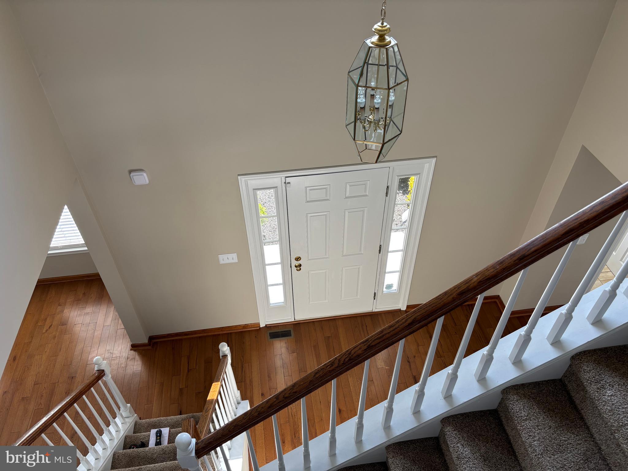 341 AUTUMN HILL DRIVE