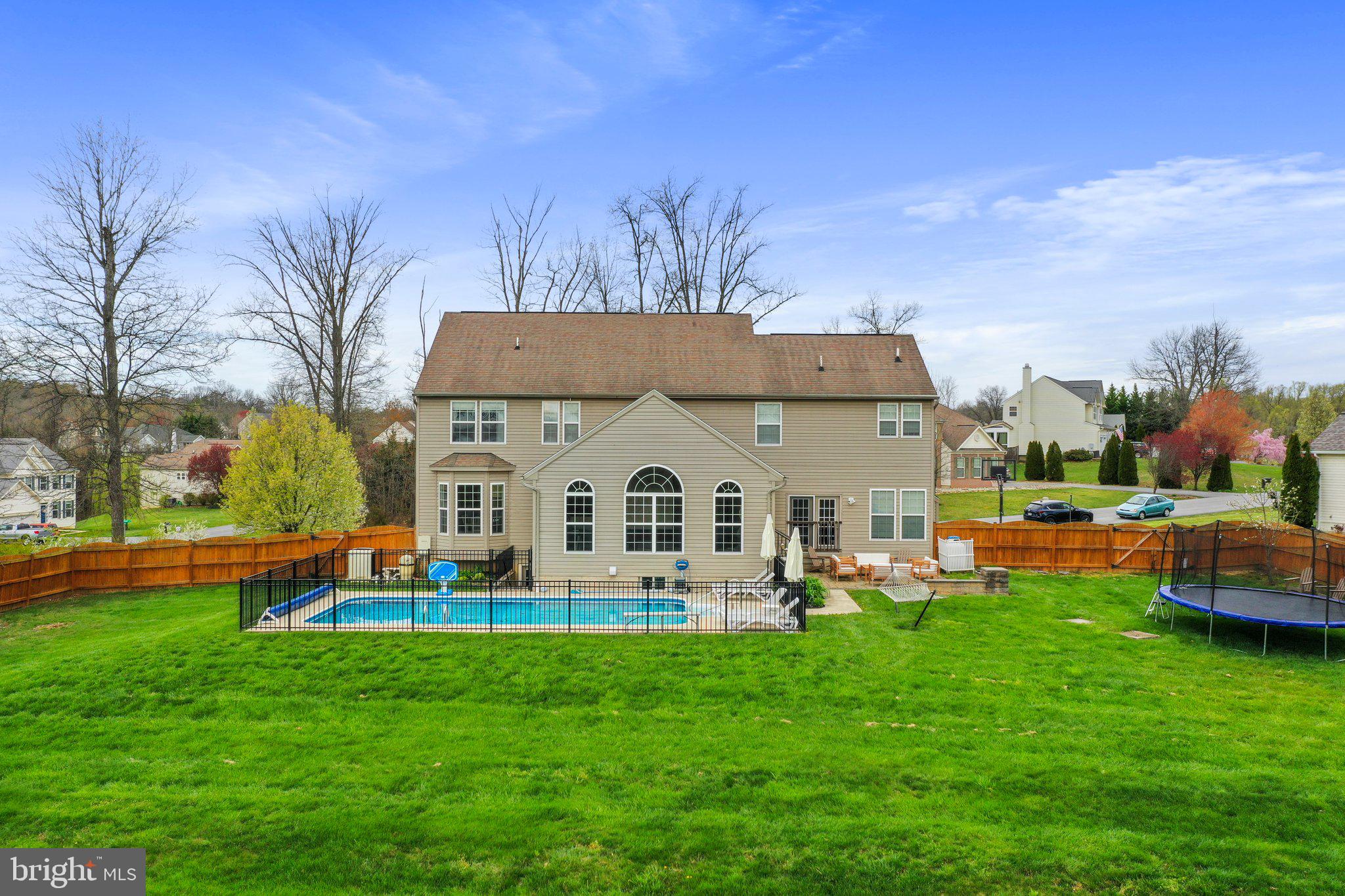 RIVERSIDE - Residential