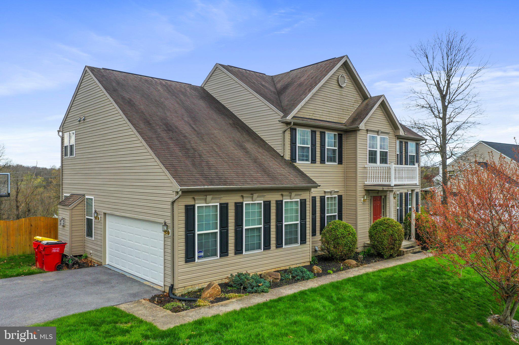 RIVERSIDE - Residential