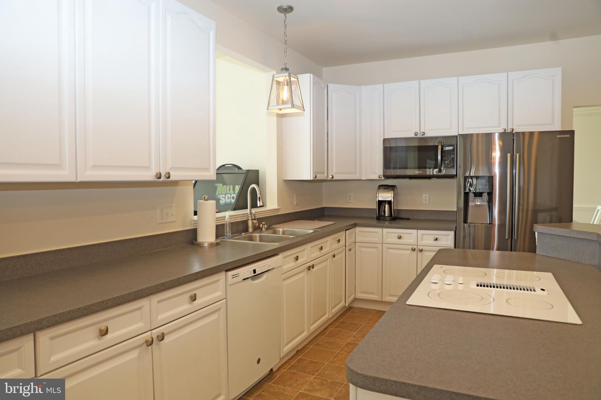 RIVERSIDE - Residential