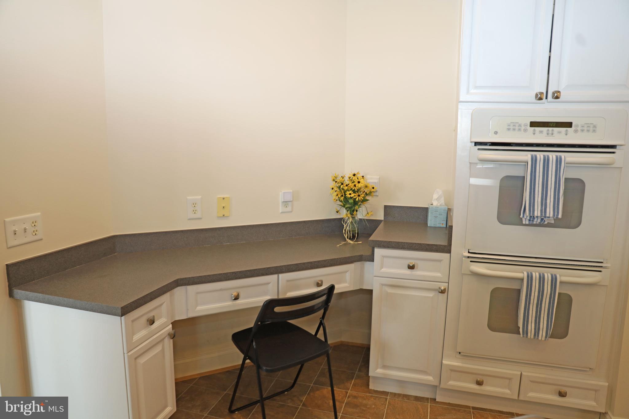 RIVERSIDE - Residential