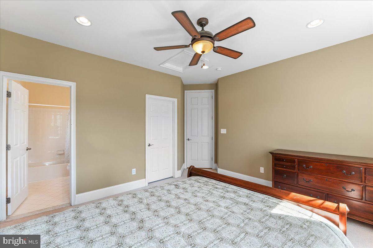 ESTS AT CHADDS FORD - Residential