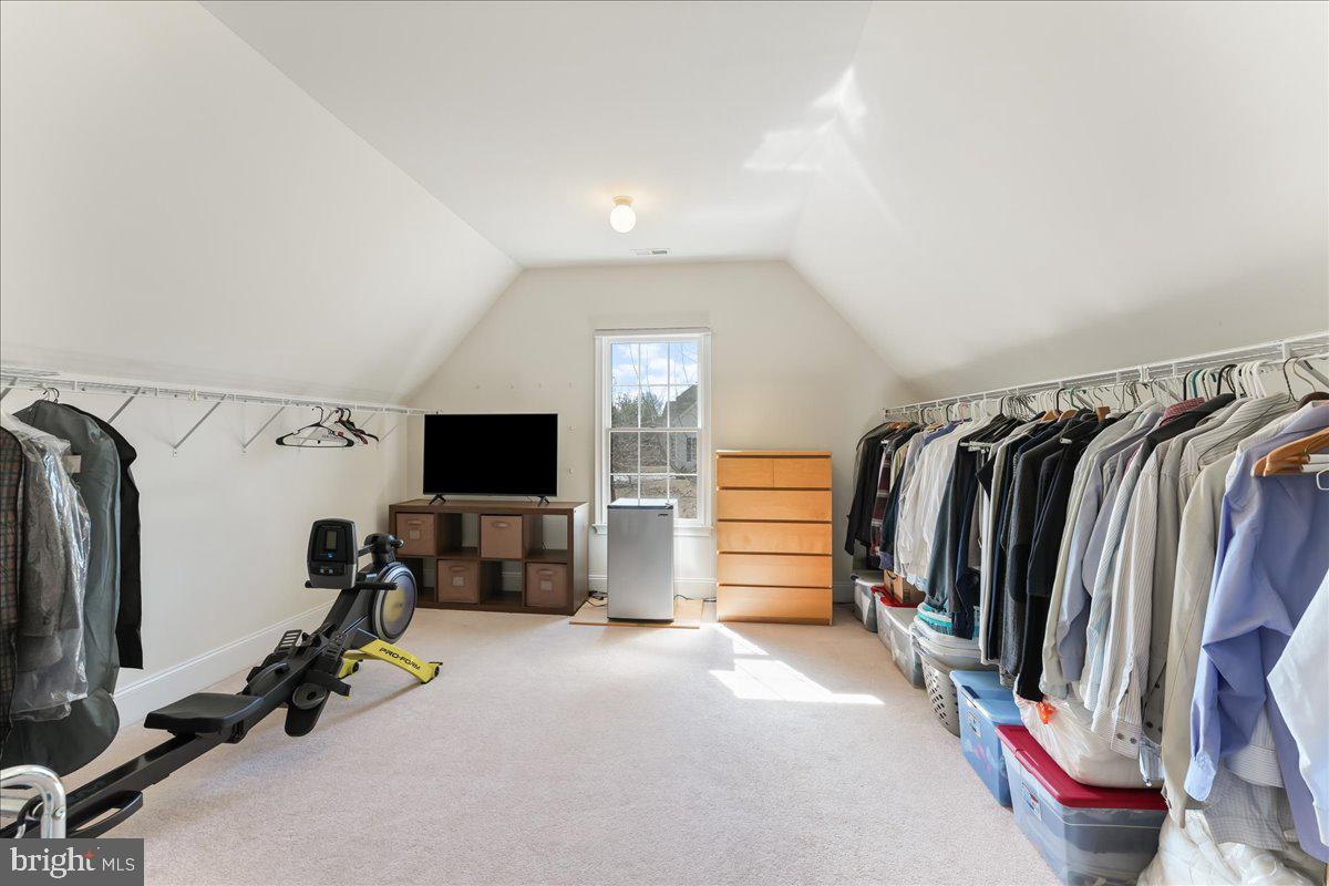 ESTS AT CHADDS FORD - Residential