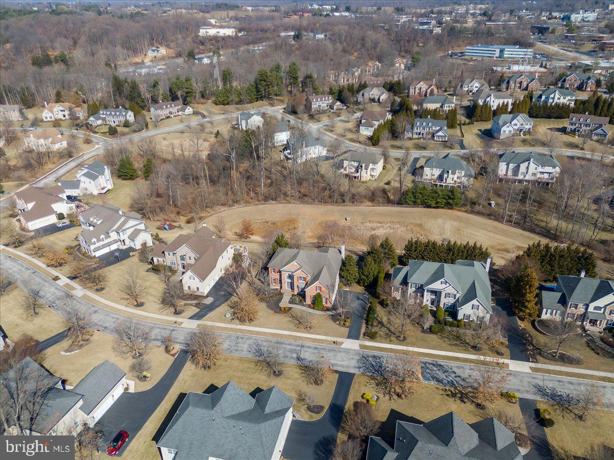 ESTS AT CHADDS FORD - Residential