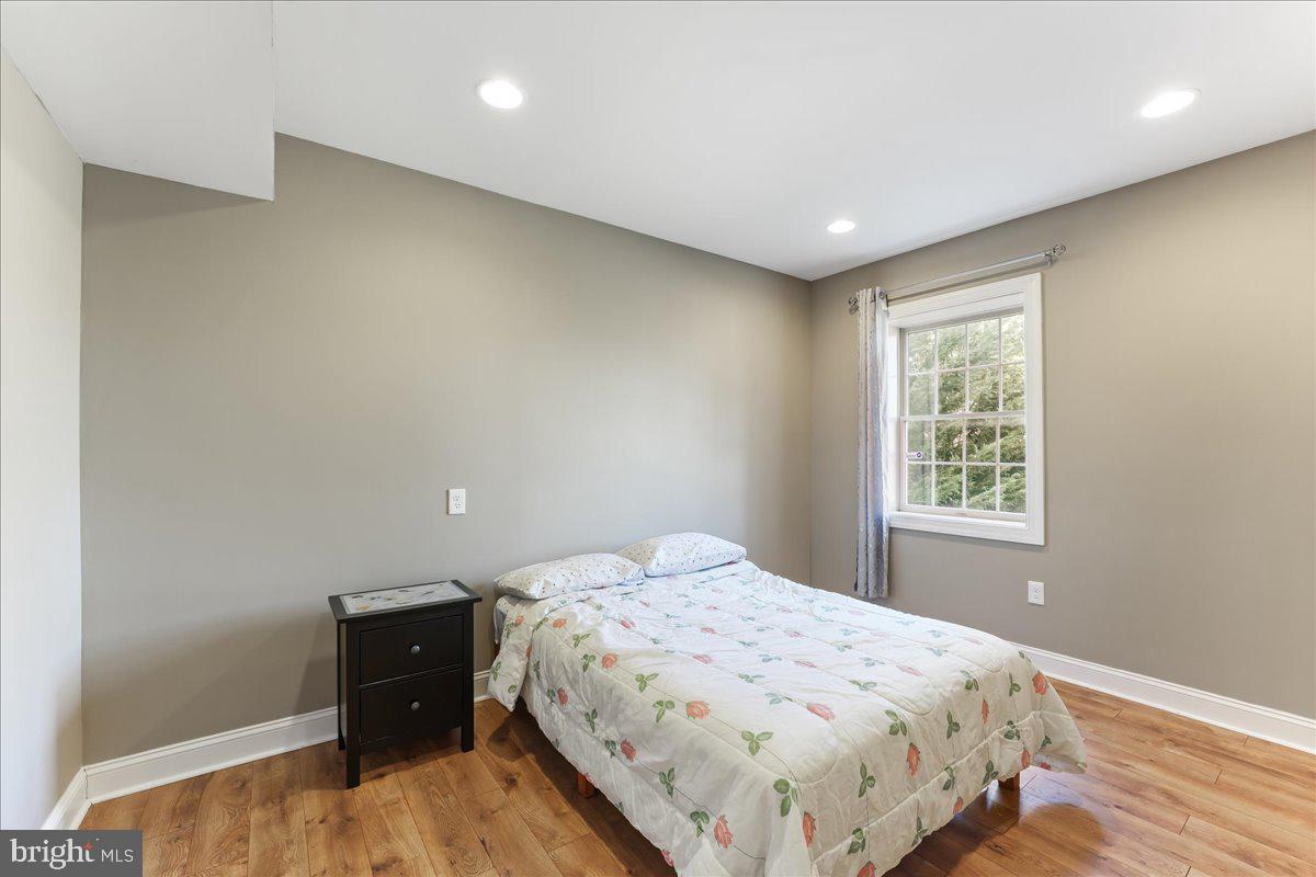 ESTS AT CHADDS FORD - Residential