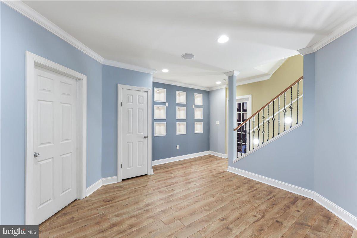 ESTS AT CHADDS FORD - Residential