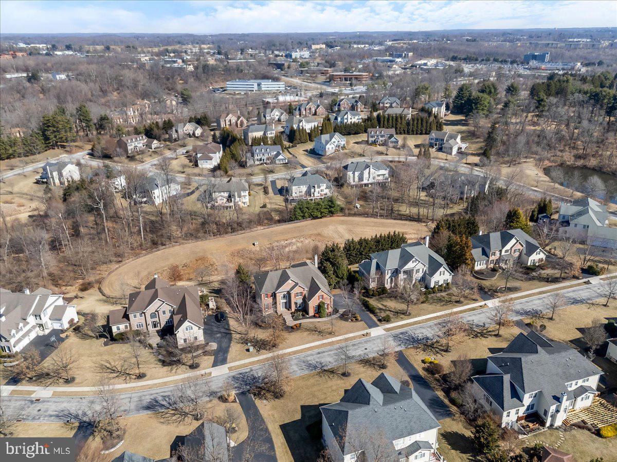 ESTS AT CHADDS FORD - Residential