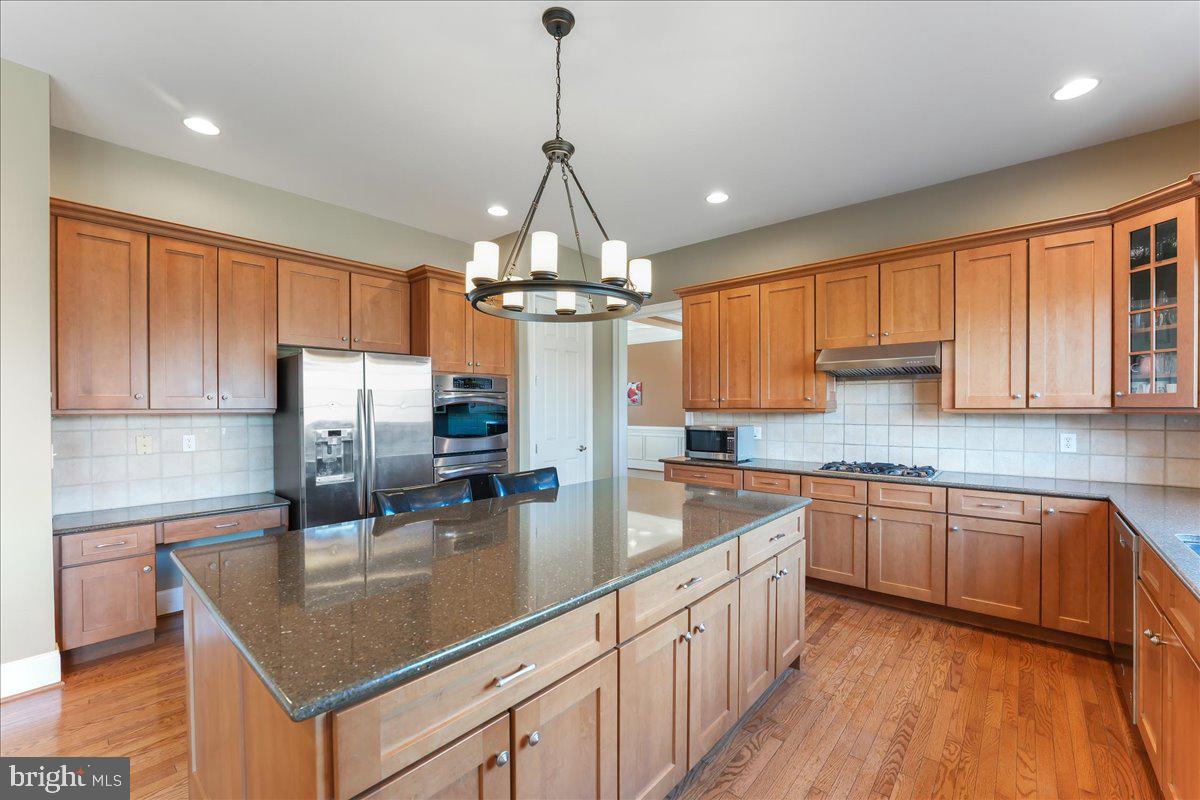 ESTS AT CHADDS FORD - Residential