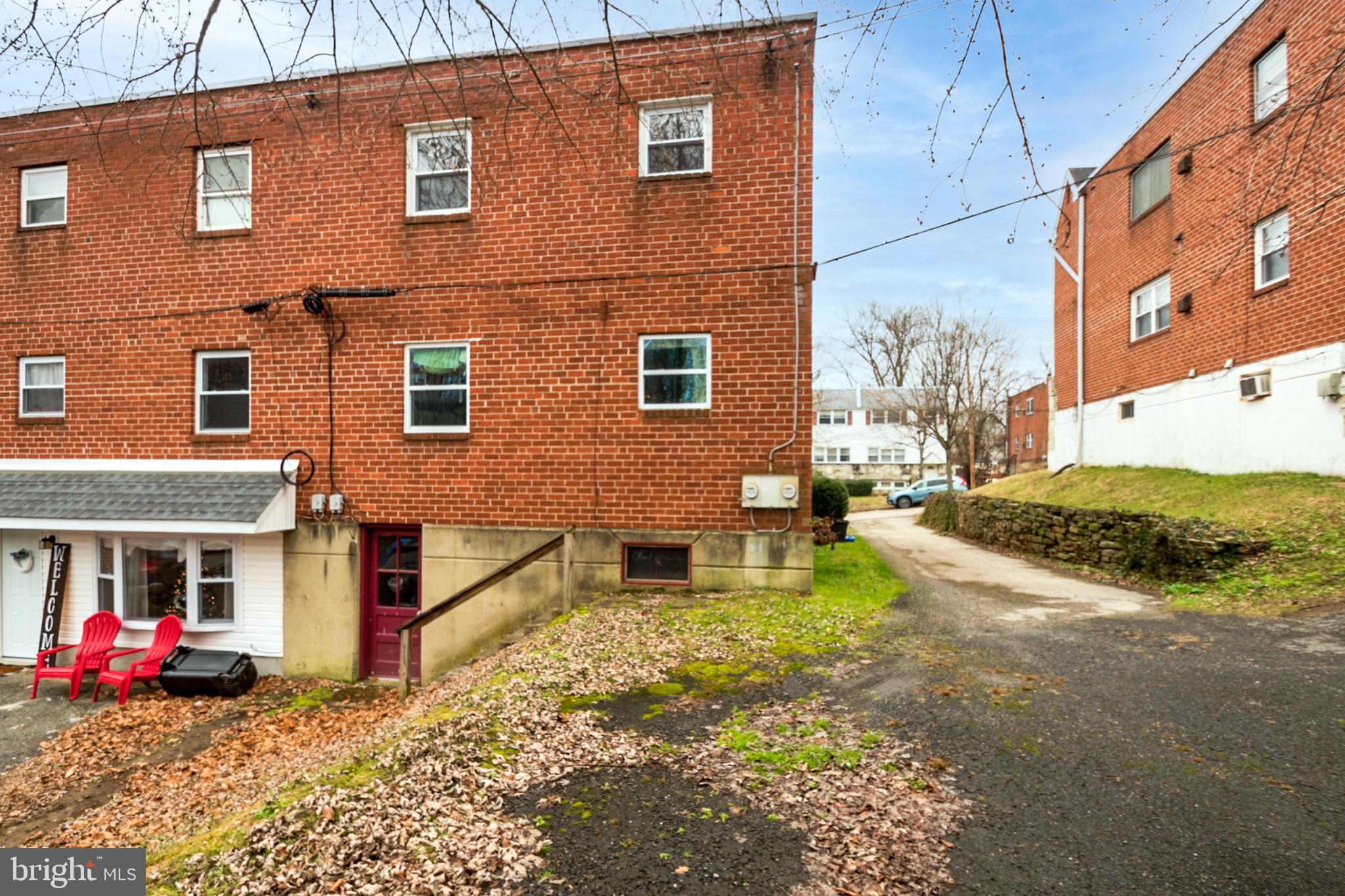 MEDIA - Residential Lease