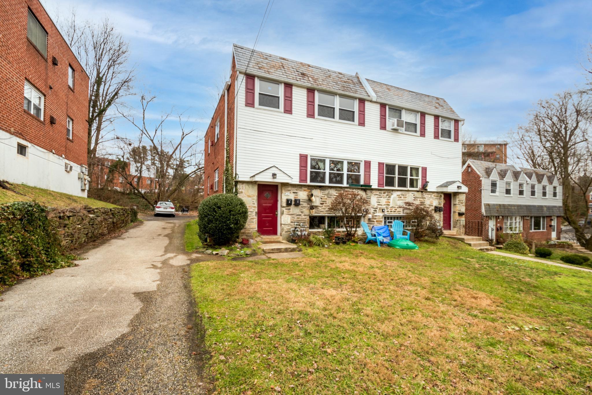 MEDIA - Residential Lease