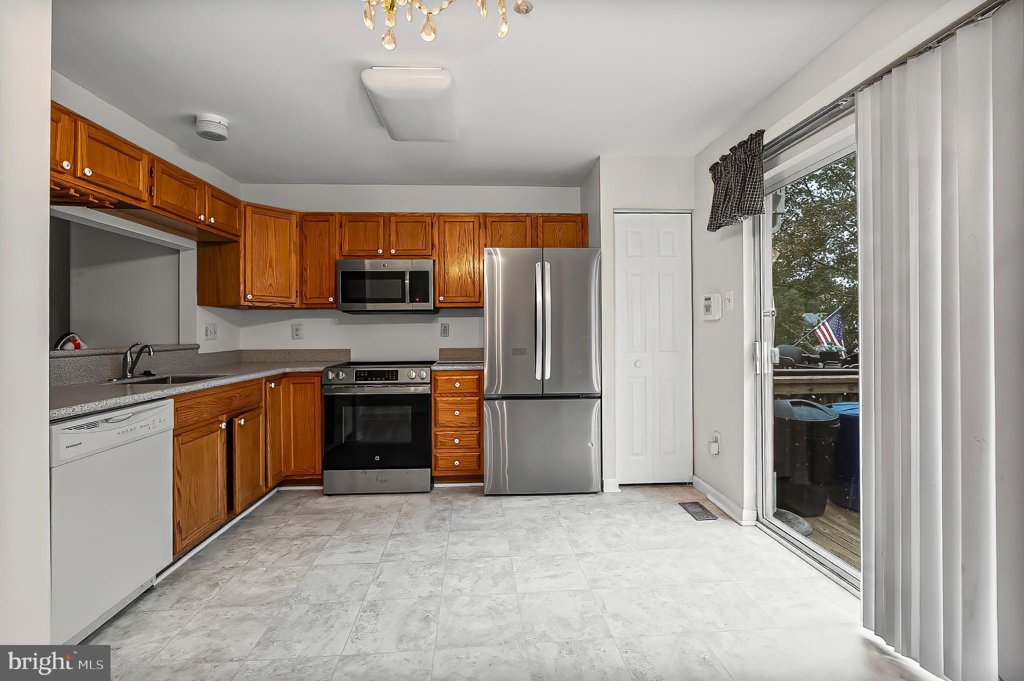3109 EDEN DRIVE