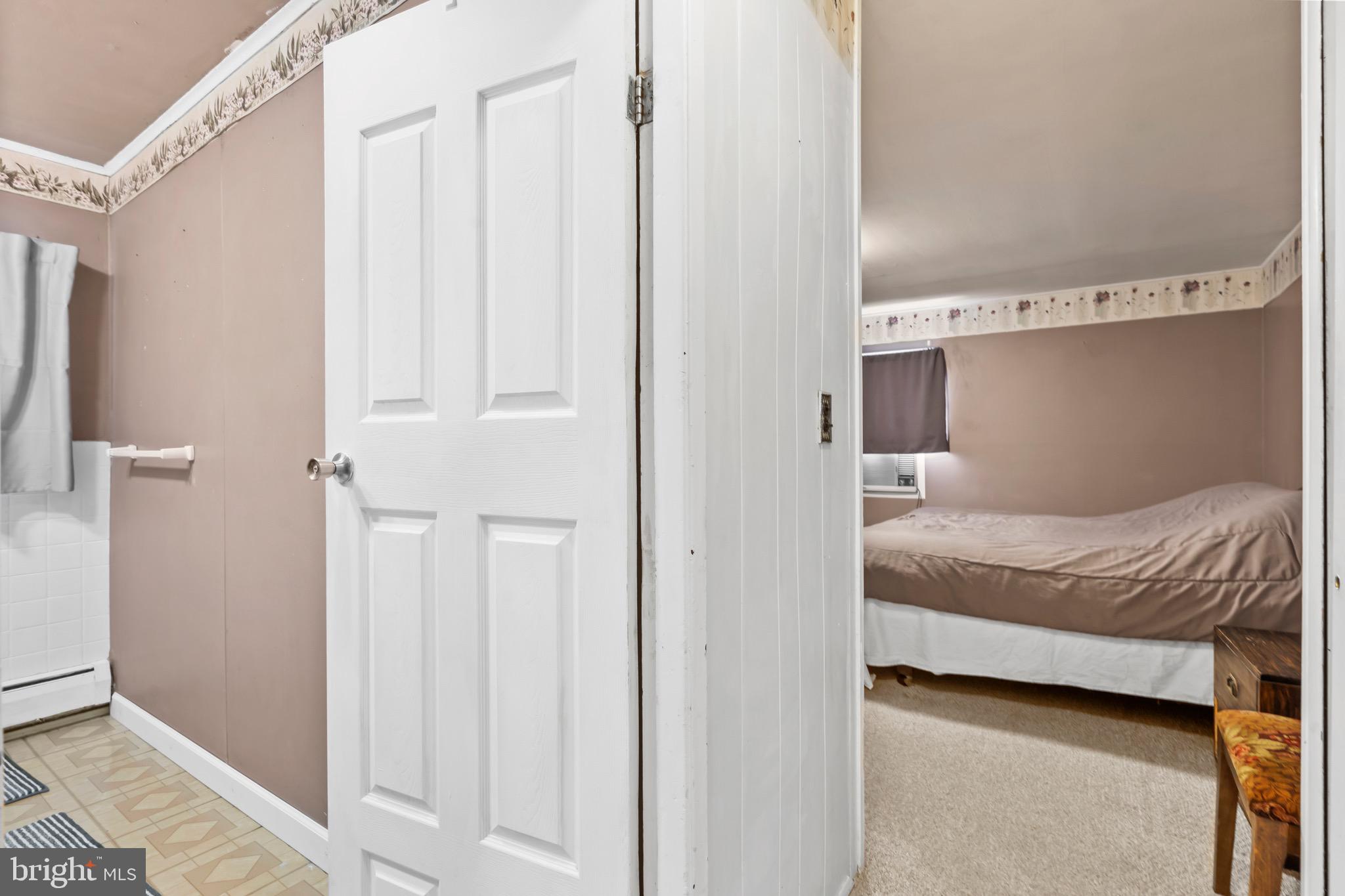 FORSYTHIA GATE - Residential