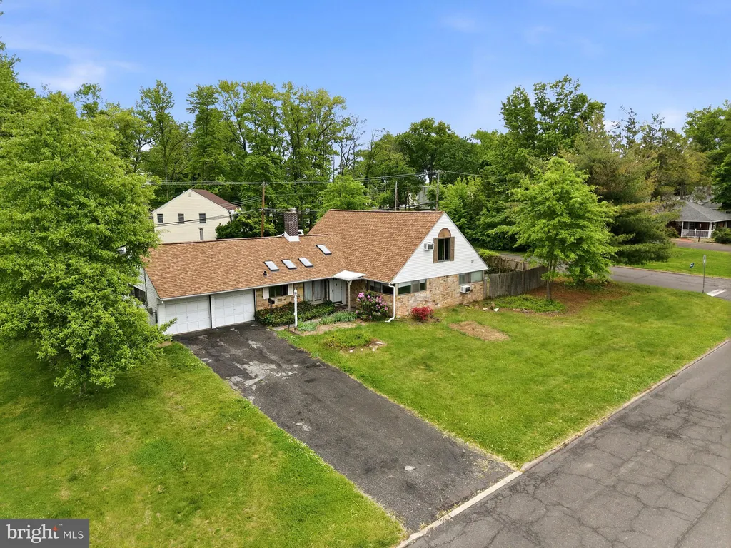 Additional image 39 of 82 Forsythia Drive E Unit E, Levittown, PA 19056