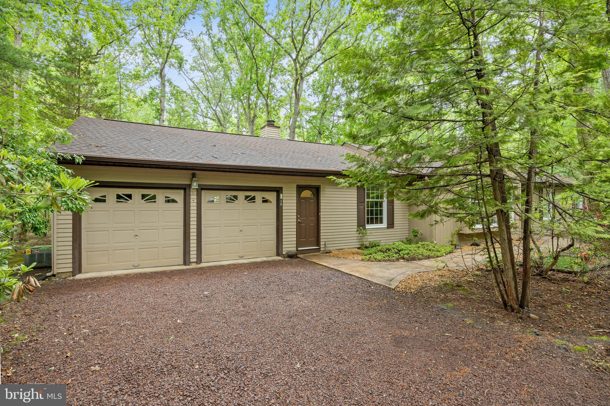 39 THUNDERHEAD DRIVE
