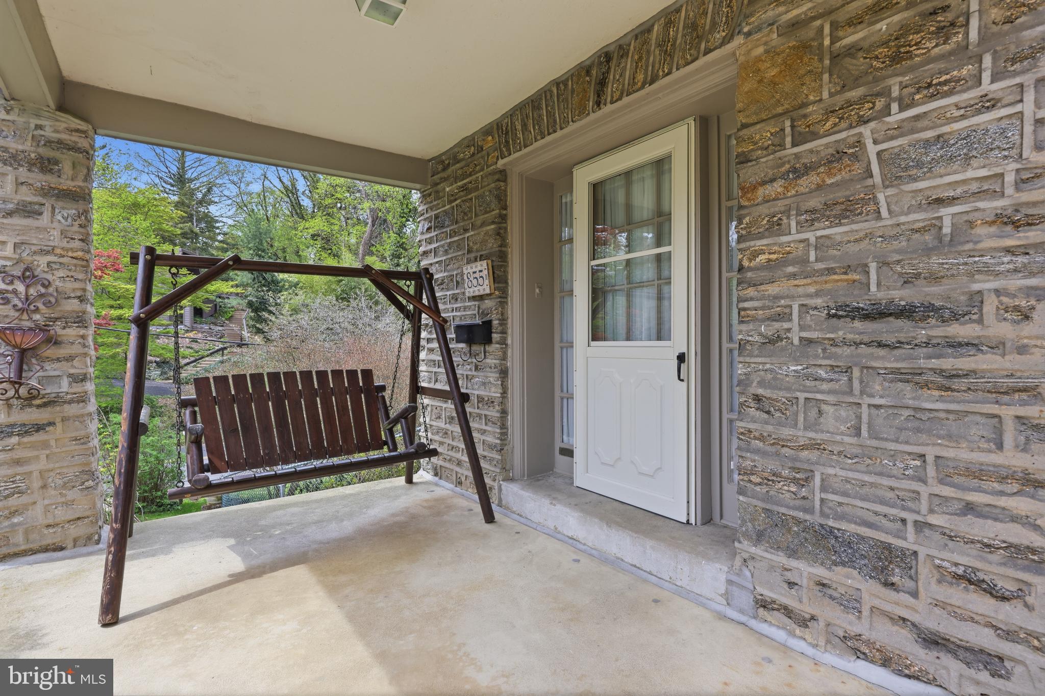 CHELTEN HILLS - Residential